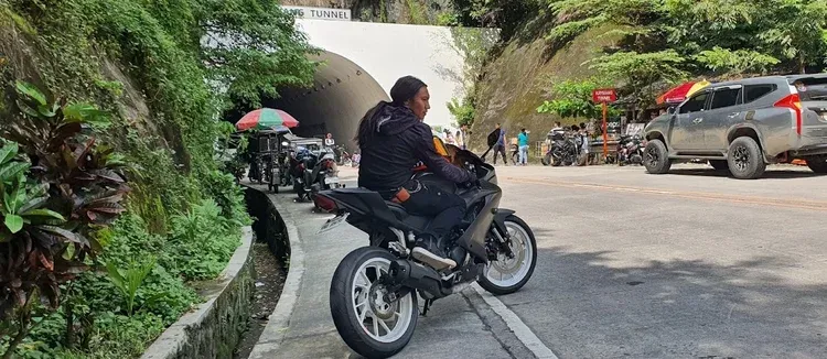 Kaybiang Tunnel by fafaJulz on Google Maps